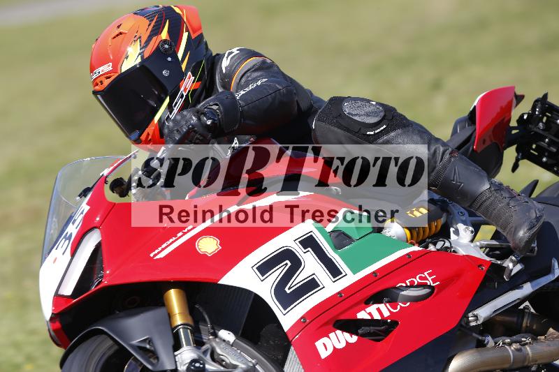 /48 25.08.2025 Cornu Master School ADR/rot-rouge/35